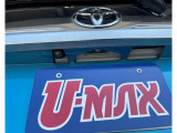 バックモニターつきですから車庫入れもラクになりますね。とても便利でうれしい安全装備です(^^♪