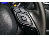 マルチインフォメーションディスプレイの操作スイッチがハンドル部にあります!みたい情報をすぐに確認できます。