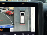 駐車時の後方視界をサポート。安全かつスムーズな後退を可能にし、万が一の事故を防ぎます。
