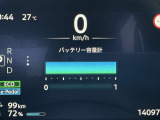 このお車のバッテリー容量示すセグメントは満タンです!さらに日産大阪ではでんき販売も取り扱っておりますので、ご自宅の充電の場合、サクラと合わせてさらにお得になるかもしれません!