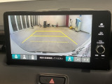 リアカメラ付で、後方をナビ画面で確認。車庫入れも安心です。もちろん、バックギアと連動しています。
