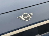 国道246号線沿い、南町田グランベリーパーク駅すぐ。MINI NEXT 東名横浜/〒194-0004 東京都町田市鶴間5-18-1