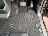 【運転席】フロアマット