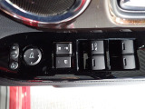 全てのドアガラスを運転席での操作が可能!窓を開けて走るドライブも気持ちがいいですよね!!♪