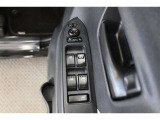 スイッチ類もきれいに。車内もボディも隅々までクリーニング。