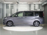 整備代金を車両本体価格に含んでおります。法定点検整備または定期点検を実施し、点検記録簿を発行致します。