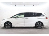 このお車はホンダ純正光脱臭・抗菌加工を納車前に致します。光触媒消臭は光触媒と銀イオンにより消臭とウイルス除菌や抗菌効果のダブル効果で車内を快適に保ちます。