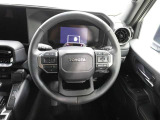各操作スイッチなどもハンドルから手を放すことなく操作可能で安全運転に支援いたします!