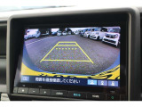 【バックモニター】後方確認をサポートし、障害物や歩行者との接触を防止します!