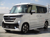 こちらの車両は店頭での現車確認、弊社にご入庫頂ける方限定の販売とさせて頂きます。遠方のお客様には大変申し訳ございませんがご了承をお願い致します。