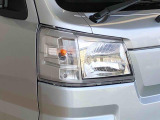 ☆オートライト機能☆車外の明るさに応じて自動的でヘッドランプを点灯および消灯します。夕暮れ時やトンネルなどで便利です!