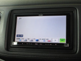 ナビゲーションはミツビシメモリーナビ(NR-MZ03)を装着しております。AM、FM、CD、DVD再生、Bluetooth、ワンセグTVがご使用いただけます。初めて訪れた場所でも安心ですね!