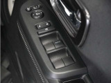 ◆パワーウィンドウスイッチ◆運転席から全席の窓の開閉操作を行うことが出来いつでも換気ができます!