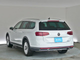 メーカー直営認定中古車 4モーション メーカー保有デモカー LEDライト デジタルコックピット 純正ナビゲーション ブルートゥース接続 カープレイアンドロイドオート対応 スマートキースペア有 オートゲート