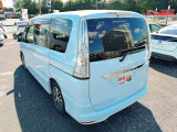 当店では軽自動車から普通車まで幅広くオールメーカーの車種・色・グレードを豊富に揃えております。