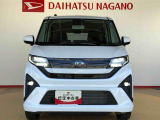 フォグランプで夜間・霧中時の運転も安心です。