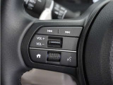 ◆オーディオリモコンスイッチ◆視点をそらすことなく、ボリューム調整・オーディオソース切替・選曲の操作が可能に。安全運転にひと役買います♪