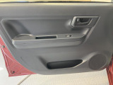 ダイハツディーラーでは「ダイハツ認定U-CAR」という基準を設け、車選びに詳しくないお客様でも「安心して選べる」をご提供しています。