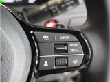 【ホンダセンシング】衝突を予測してブレーキをかけたり、前のクルマにちょうどいい距離でついていったりできる多彩な安心・快適機能を搭載した先進の安全運転支援システム。