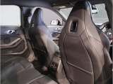 【エアバック】BMWのエアバックやその他の安全装備は、互いに補完しあう事で徹底した安全性を貫きます。万一の事故の際にそれぞれ最適な保護を提供してくれます!