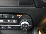 シートヒーターで冬でもあったか♪