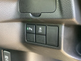 パーキングセンサー、横滑り抑制機能搭載。駐車時の障害物検知や滑りやすい路面での車両安定性を高め、安全運転をサポートします。