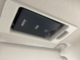 マツダ純正スマートインETC装備!サンバイザーの裏に車載器をスッキリ収納!ワンプッシュでETCカードの出し入れも簡単にできます。