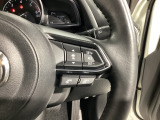 追従型クルーズコントロール付!高速道路走行時にアクセルやブレーキを操作することなく、前方車との車間距離を保つよう自動で車速をコントロールします。