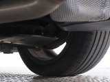 ご希望があれば下廻りの錆止め施工も承ります。クリアでの施工なので、純正のままの姿で防錆施工可能です。