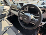 【運転席】