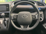 【ステアリングスイッチ】運転中、前方から目線をそらすことなく、オーディオ等の操作が可能な便利機能!安心&快適なドライブを演出してくれます♪