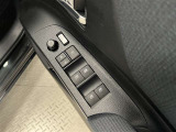 電動格納式ドアミラー!全ドアパワーウインドウ!運転席にはオート機能付!
