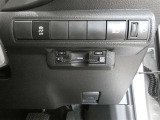 ETC車載器付きです。高速道路の料金所もスムーズに通過できます。※セットアップ費用は別途必要です。