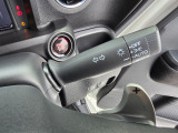 扱いやすさに配慮されたウインカーレバー。運転時の安心感を高めます。