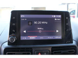 お手持ちのスマートフォンと接続でAppleCarplay/AndoroidoAutoの使用可能です!