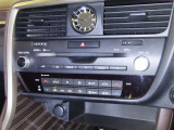 CD、DVD、ブルーレイの再生ができます。