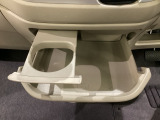 定期点検パック「まかせチャオ」は法定点検や車検に加え、Hondaが推奨する点検・整備、エンジンオイル交換等をパックしています。Honda車を知り尽くしたプロによる半年ごとのチェックいたします。