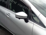 ウインカー付きドアミラーです相手車両へ指示案内