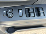 ☆お車についた傷やヘコミ、事故の修理もハヤシにお任せください。自社鈑金工場で修理ができますの安心です☆