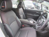 乗り降りしやすい運転席&フロアマット付き♪◎掲載後すぐに販売が決まってしまう場合もございますのでご来店前にお電話でご予約を頂ければ幸いです。