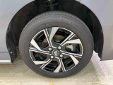 自動車保険もおまかせ下さい!保険資格をもったスタッフがお客様のニーズにあったプランをご提案させていただきます。