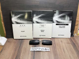 取扱い説明書もしっかり付いてます。中古車ですので、意外とない車も多いんですよ。