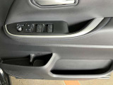 運転席ドアスイッチ