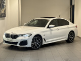 【株式会社モトーレン東名横浜 BMW Premium Selection】 屋内展示場、キッズルームも完備しております!!是非、ご家族でお気軽にお越し下さいませ。