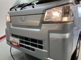 ダイハツディーラーでは「ダイハツ認定U-CAR」という基準を設け、車選びに詳しくないお客様でも「安心して選べる」をご提供しています。