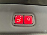 スタッフ全員が自動車保険の資格を保有しており、万が一の事故の際のサポート体制を整えております。メルセデス・ベンツ自動車保険プログラムをご用意しております。無料証券診断を行います!
