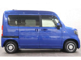 このお車はホンダ純正光脱臭・抗菌加工を納車前に致します。光触媒消臭は光触媒と銀イオンにより消臭とウイルス除菌や抗菌効果のダブル効果で車内を快適に保ちます。