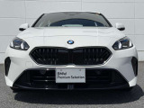 BMW専門のメカニックが、100項目にも上るポイントを徹底的にチェック。交換基準に達した部品があれば、弊社負担にて交換後、お客様へご納車致します。