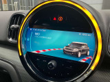 弊社お客様より頂いた下取車やデモカーが在庫の殆どを占めています。車の経歴や整備記録が分かり、ご安心してお車をお選び頂ける正規ディーラーならではのラインナップでございます。