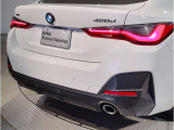 どっしりとしたバンパー下部のデザインはBMWの高級感を際立たせると共にスポーティーさを演出しております。